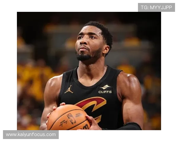 NBA争冠格局突变巨星伤停交易风暴再起季后赛悬念全面升级